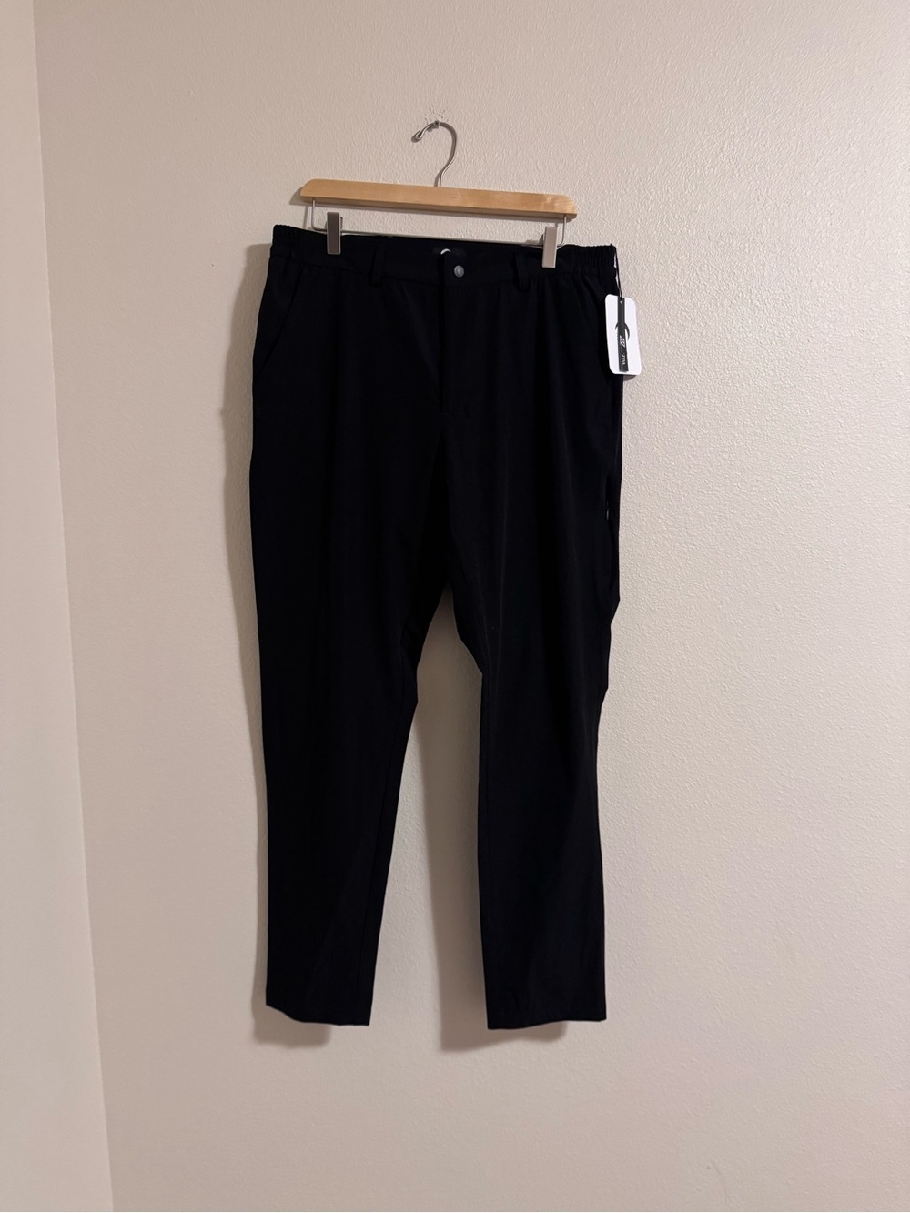NWT Zyia jogger pants